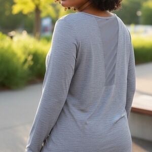 Old Navy Set/2 Long Sleeve Shirts Gym Workout Athletic Blue/Gray Workout Tops S